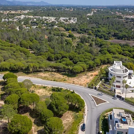 فيلة Vale Do Garrao Sleeps 10 With Pool Air Con And Wifi *