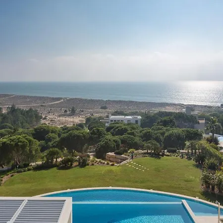 Vale Do Garrao Sleeps 10 With Pool Air Con And Wifi *