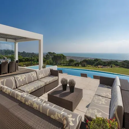 Vale Do Garrao Sleeps 10 With Pool Air Con And Wifi * فالي دو لوبو